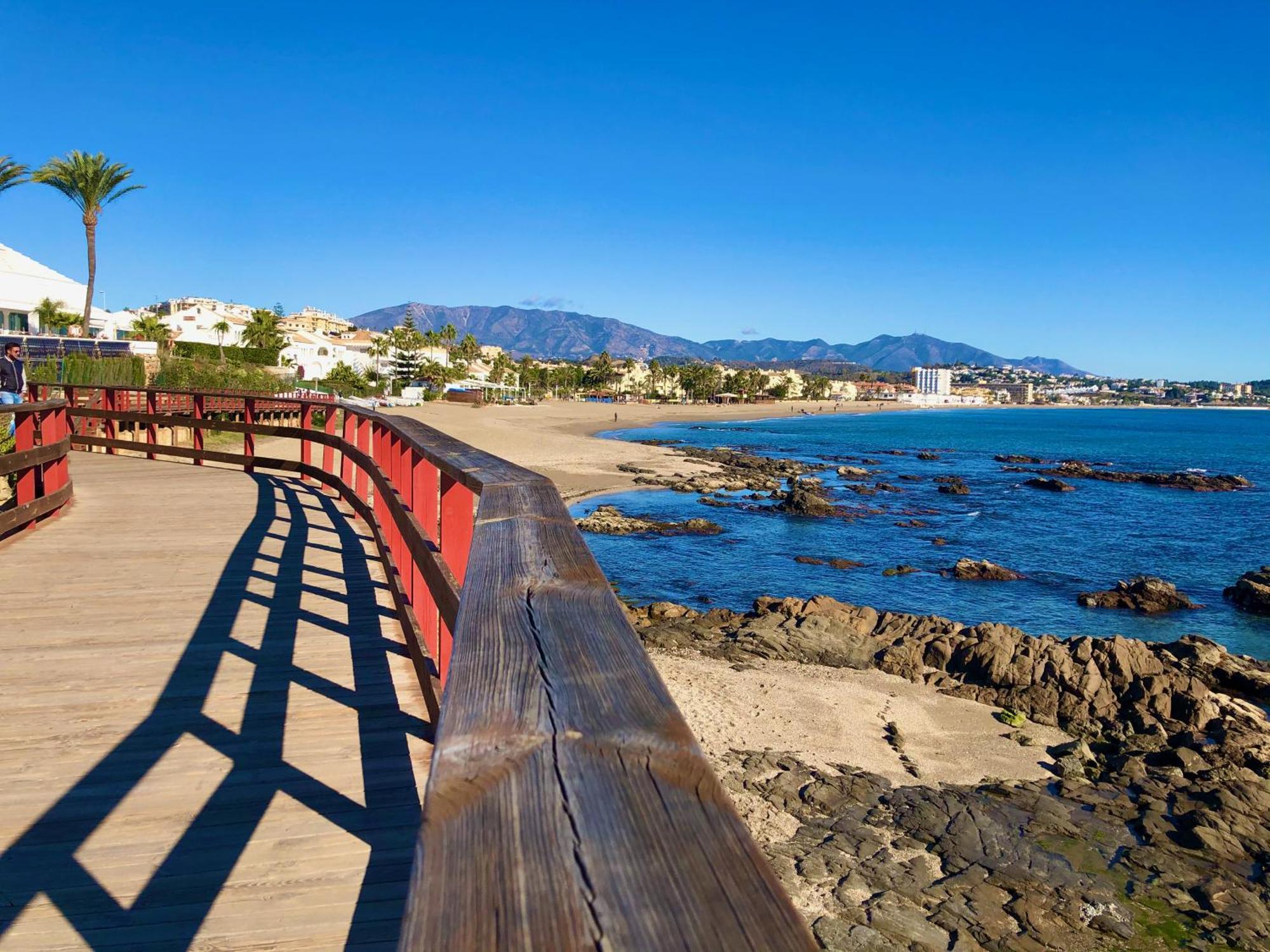 La Cala Beach Home - Beachfront Few Steps Away From Sandy Beach La Cala De Mijas Exterior photo