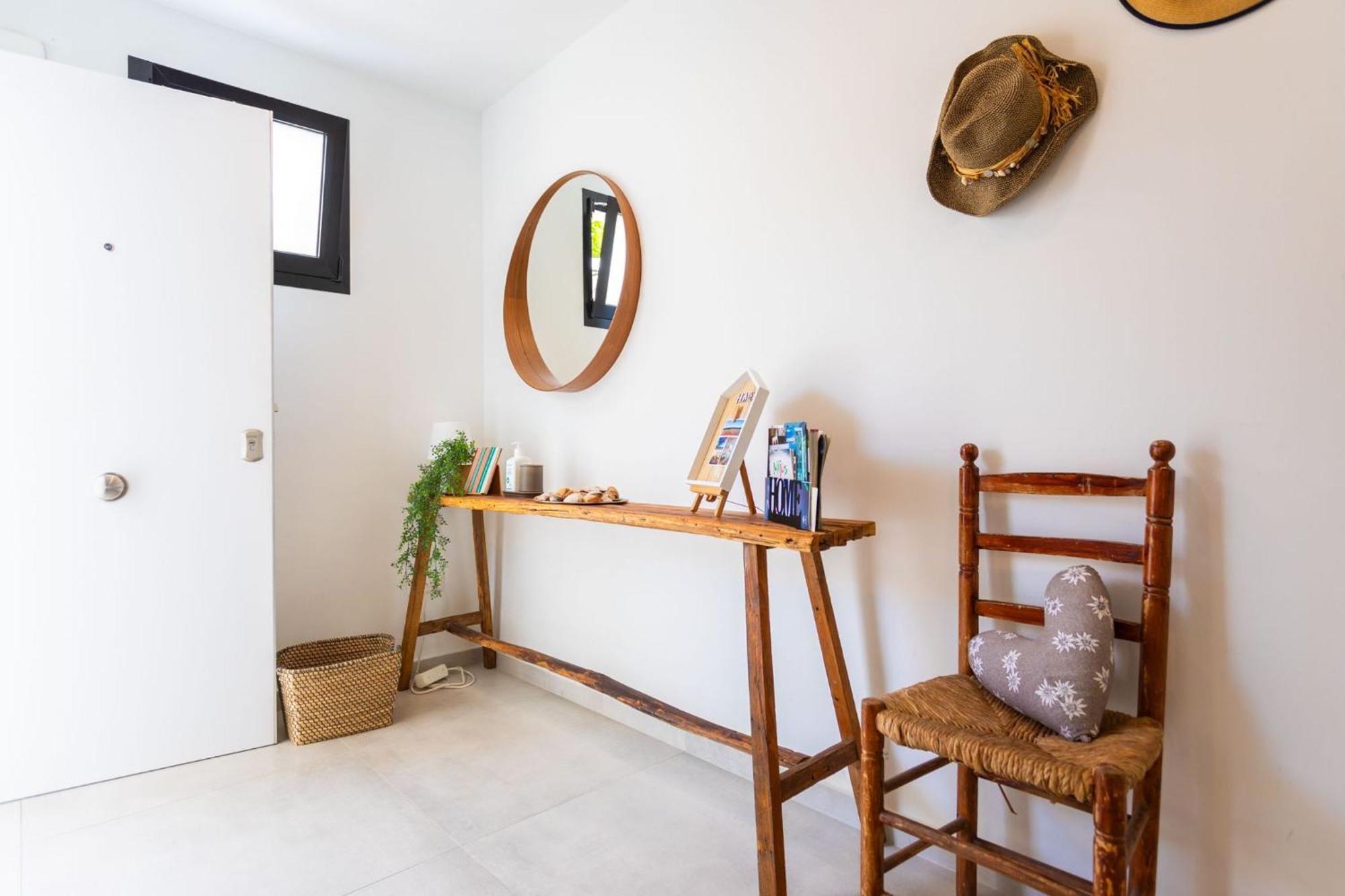 La Cala Beach Home - Beachfront Few Steps Away From Sandy Beach La Cala De Mijas Exterior photo