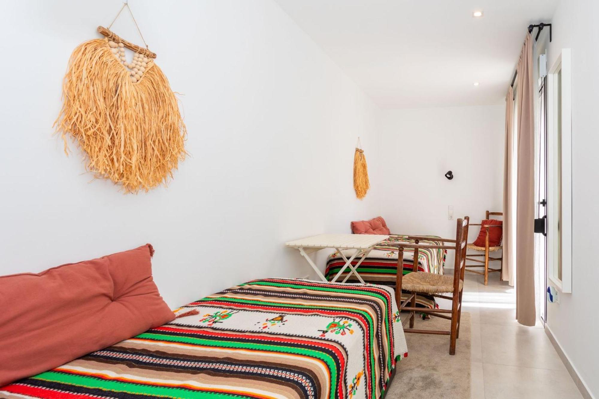 La Cala Beach Home - Beachfront Few Steps Away From Sandy Beach La Cala De Mijas Exterior photo