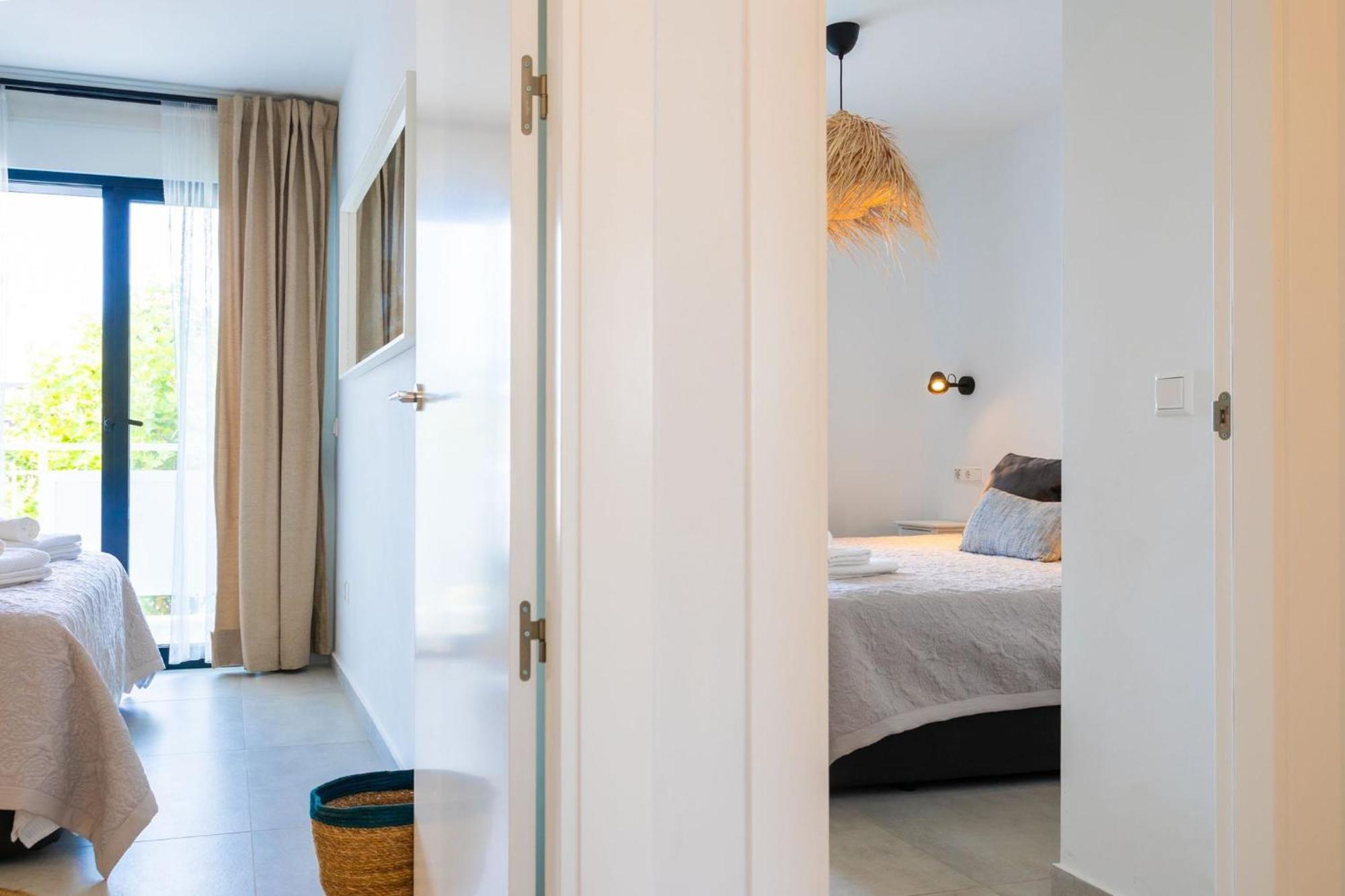 La Cala Beach Home - Beachfront Few Steps Away From Sandy Beach La Cala De Mijas Exterior photo