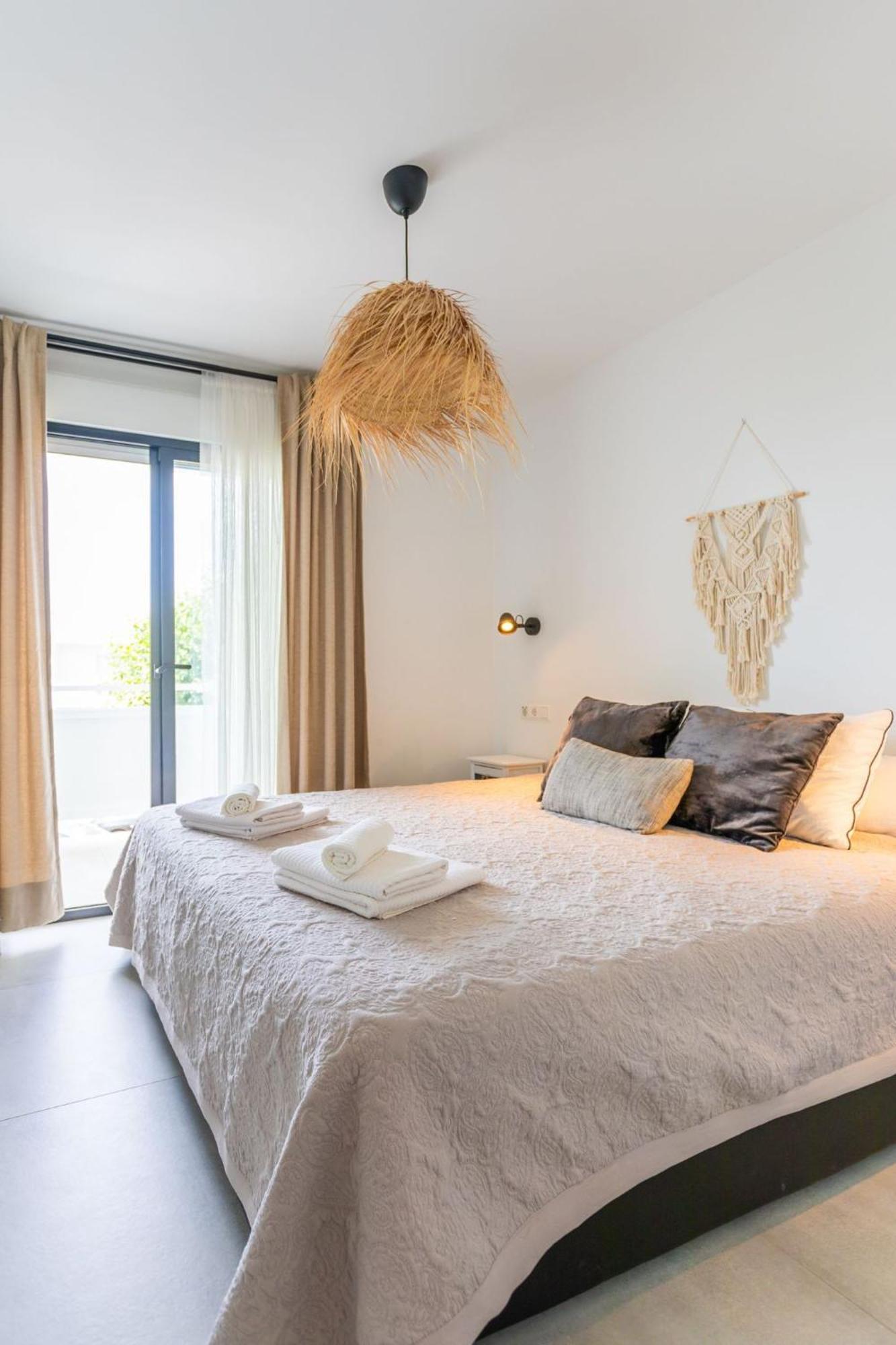 La Cala Beach Home - Beachfront Few Steps Away From Sandy Beach La Cala De Mijas Exterior photo